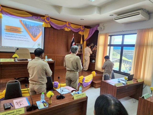 ประชุมสภาองค์การบริหารส่วนตำบลห้วยทราย สมัยสามัญ สมัยที่ 4 ครั้งที่ 2 ประจำปี พ.ศ.2568